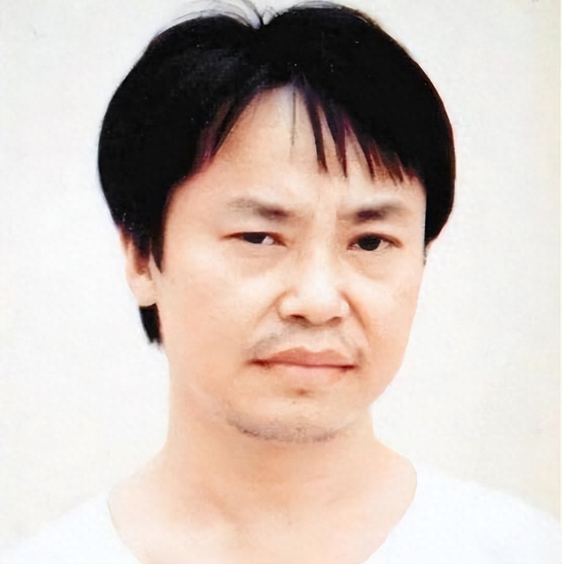 世界杯手机观看-张子强家人现状曝光：遗孀携20亿定居泰国，大儿子成了餐厅厨师